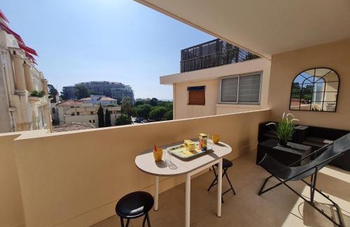 Antibes Apartment | T3 LE PRESIDENT PROCHE PINEDE