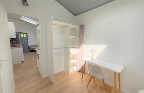 Voisins-le-Bretonneux Apartment | T3 plein centre proche Versailles Saint Quentin en Yvelines