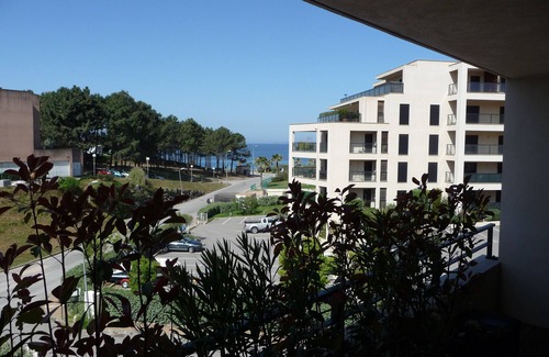 Molini Apartment | T3 sea view in a secure residence, 2 min walk from the beach, SW facing