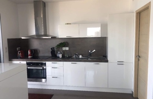 Propriano Apartment | T3 with large terrace on the beach in the city center