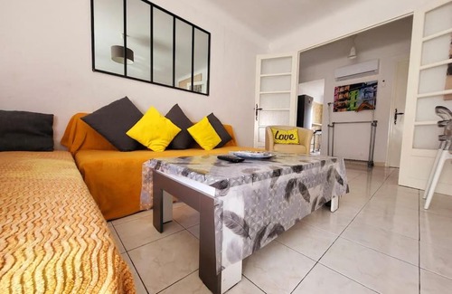 3rd Arrondissement Apartment | T4 Climatisé avec 2 Balcons proche Gare St Charles