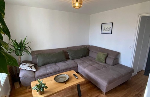 Bayonne Apartment | 🌟 T4 cosy et modern in the heart of Anglet, beach at 5 min, parking & wifi