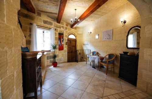 Ggantija House | Ta'Ruzar Farmhouse