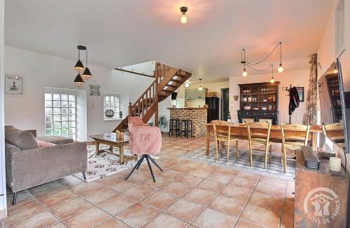 Plourhan House | Tabata