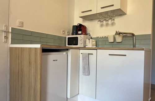 Thiers Apartment | TABIxTOTORO✅1BR Mountain View+Parking/Wifi/Linens