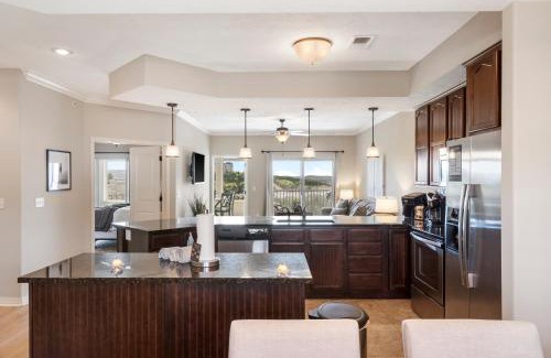 Table Rock House | Table Rock Overlook - Spend your Days on the Lake