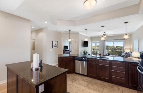 Table Rock House | Table Rock Overlook - Spend your Days on the Lake