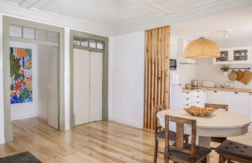 Ourem House | Tacoaria - Swallow's Haven