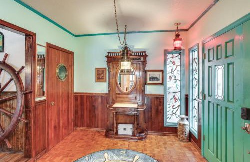 Lakewood House | Tacoma Home on Steilacoom Lake with Dock!
