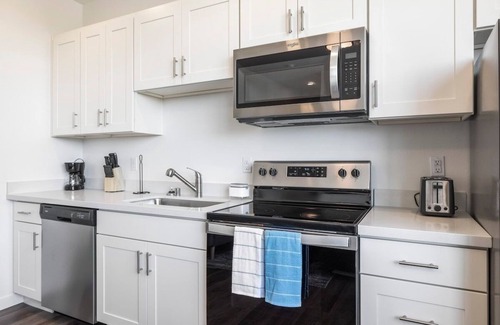 South Tacoma Apartment | Tacoma Studio Apartment near Military Bases
