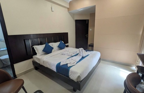 Thousand Lights Hotel | Tag my stay mist