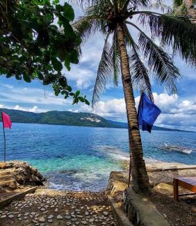 Romblon Island Bed & Breakfast | Tahanan sa Talisayan Beach House
