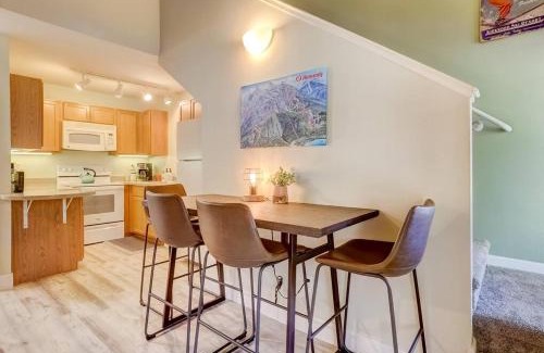Tahoe Village Apartment | Tahoe Snowbird Retreat