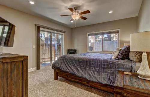 South Lake Tahoe House | Tahoe Woods Hideout Bdtahoe
