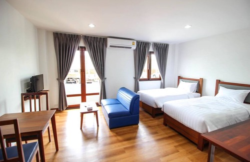 Na Muang Hotel | Tai-Shan Suites