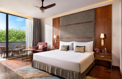 Gurugram Resort | Taj Damdama Lake Resort & Spa, Gurugram