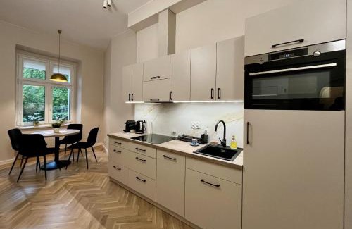 Srodmiescie Apartment | Tajemniczy Ogród - Secret Garden