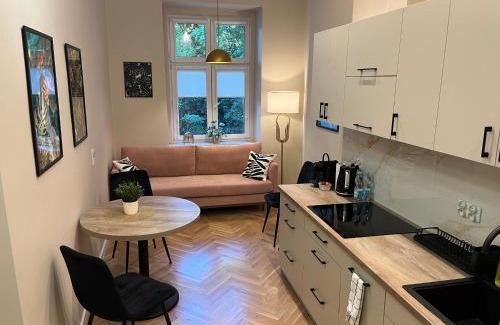 Srodmiescie Apartment | Tajemniczy Ogród - Secret Garden