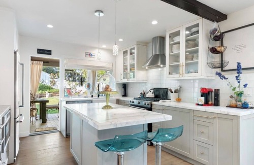 Solana Beach House | Take it easy at this unique and tranquil getaway.