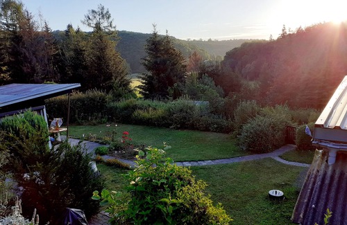 Bad Bibra House | Talblick 1 - Your home: the vacation home in the middle of the idyllic valley