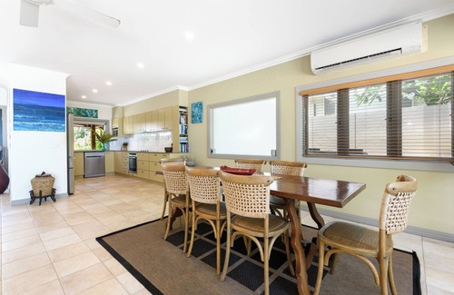Oak Beach House | Tali Beachfront Retreat – Luxury & Seclusion at Oak Beach