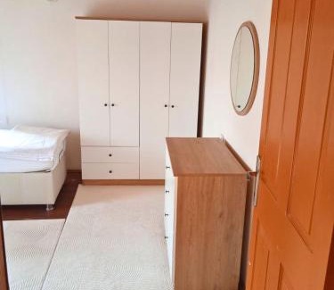 Gokceada House | Tam Merkezde Huzurlu Dublex Tatil Evi