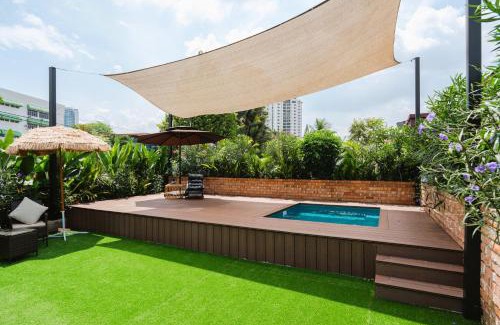 Petaling Jaya Cabin | Tamerin Nest by Chrisenbel Villa Collection