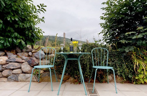 Rowen Cottage | Tan Y Celyn - Two Bedroom Cottage, Sleeps 3