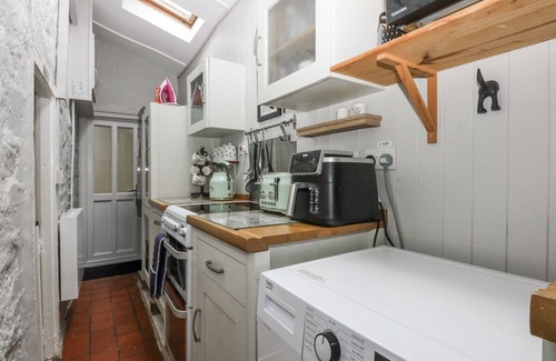 Rhyd-y-clafdy House | Tan Yr Allt