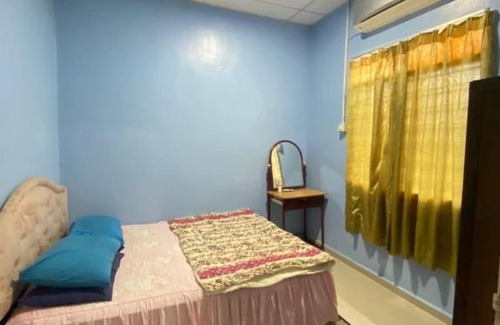 Kampung Padang Jambu House | Tanjung Pagar Homestay 3 Bilik Tidur, 2 Bilik Air