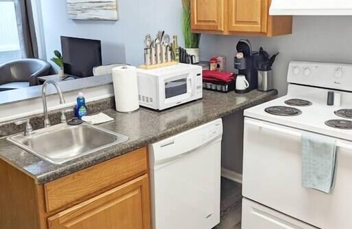 Bay City Apartment | Tanner Bldg Apt 5 - Studio (Downtown)