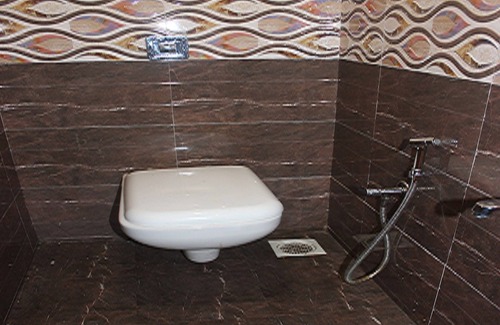 Sakinaka House | Tanvi Guest House