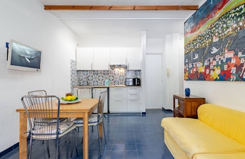 Spisone Apartment | Taormina Comfy Apt - a few steps from the Beach
