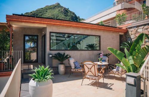 Taormina House | Taormina Seaview