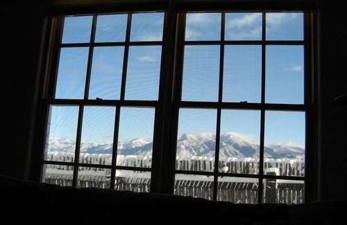 Taos House | Taos Mountain view north, sweeping sunset views west