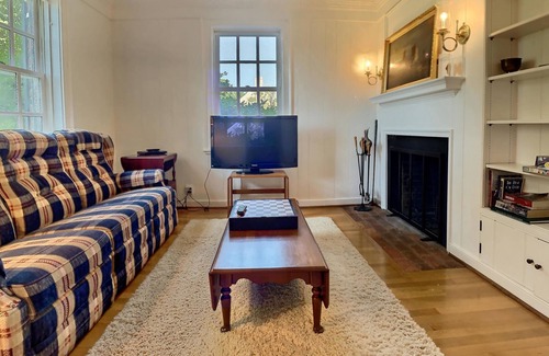 Tappahannock House | Tappahannock RIVERFRONT Estate Home on the Scenic Rappahannock