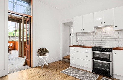 Taralga House | TARALGA TERRACES - THE BANK