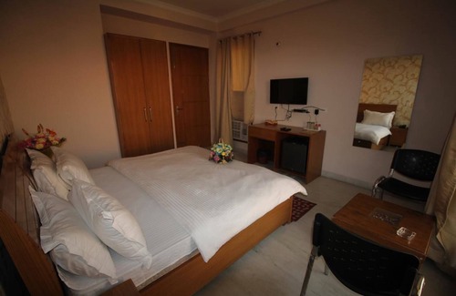 DLF City House | Tarang Residency