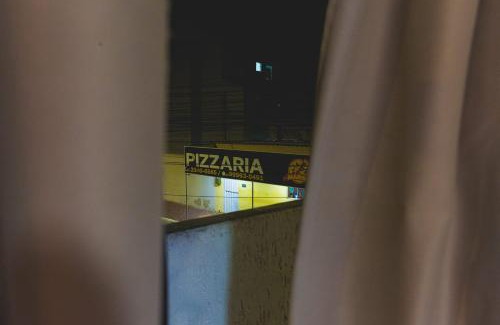 Taio Apartment | Tardeli Suite dos anjos com sacada