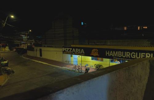 Taio Apartment | Tardeli Suite dos anjos com sacada