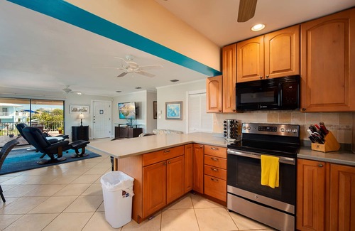 Whispering Pines House | Tarpon Tales | Pet-friendly home with fantastic boating access on Big Pine Key