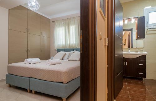 Kalpaki Apartment | Taso's Modern House!