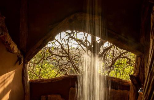 Dol Dol Cabin | Tassia Community Lodge