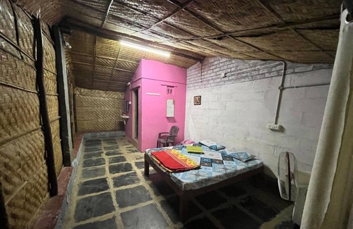 Kamalapur Hotel | Taste Of Hampi