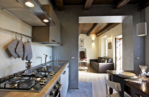 Pallanza Apartment | Tastefully furnished 3-room apartment with terrace and balcony
