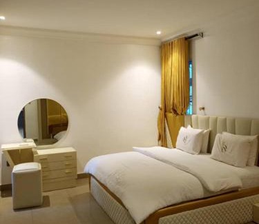 Asokoro Apartment | Tastefully furnished 4bedrooms Guzape with pool