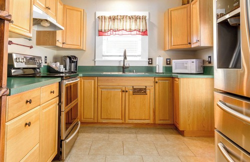 Bandera House | Tastefully Outfitted Guesthouse in Bandera
