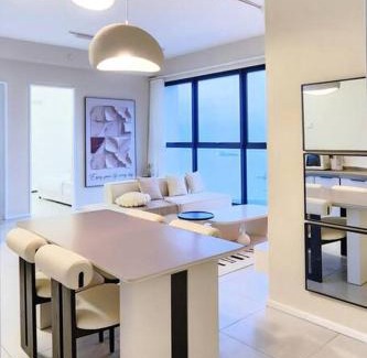 George Town Apartment | Tatami with HomeCinema, 9pax, Urban Suites by PG Home