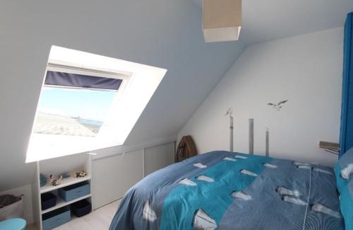 Saint-Vaast-la-Hougue Apartment | Tatihou Island Retreat