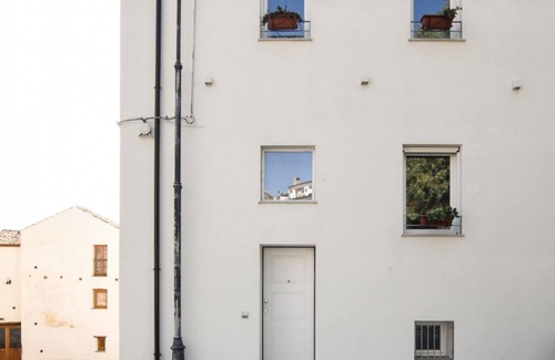 Oliena House | Tatta & Nanna Rooms "Suite"